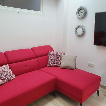 מונפורט דה למוס Acogedor Apartamento En El Centro De Monforte מראה חיצוני תמונה