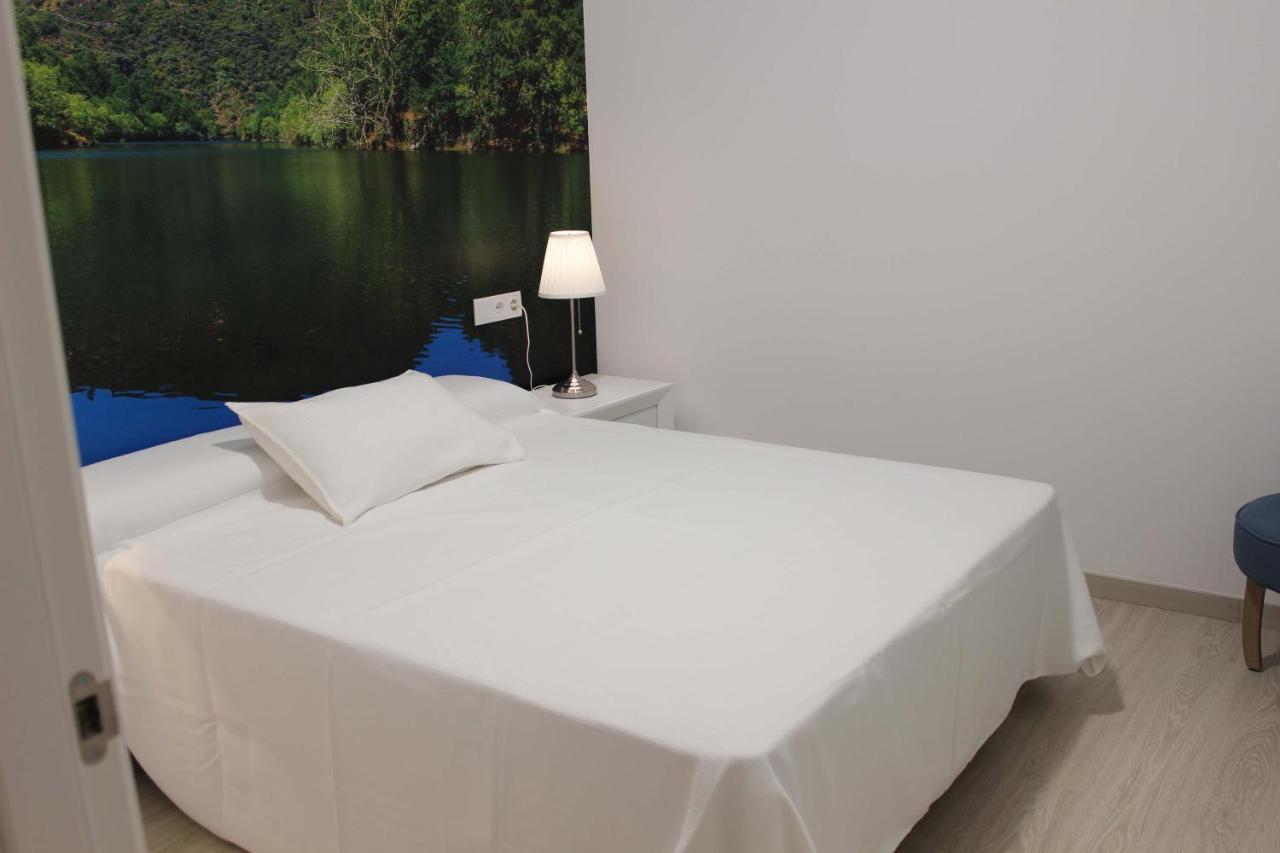 מונפורט דה למוס Acogedor Apartamento En El Centro De Monforte מראה חיצוני תמונה