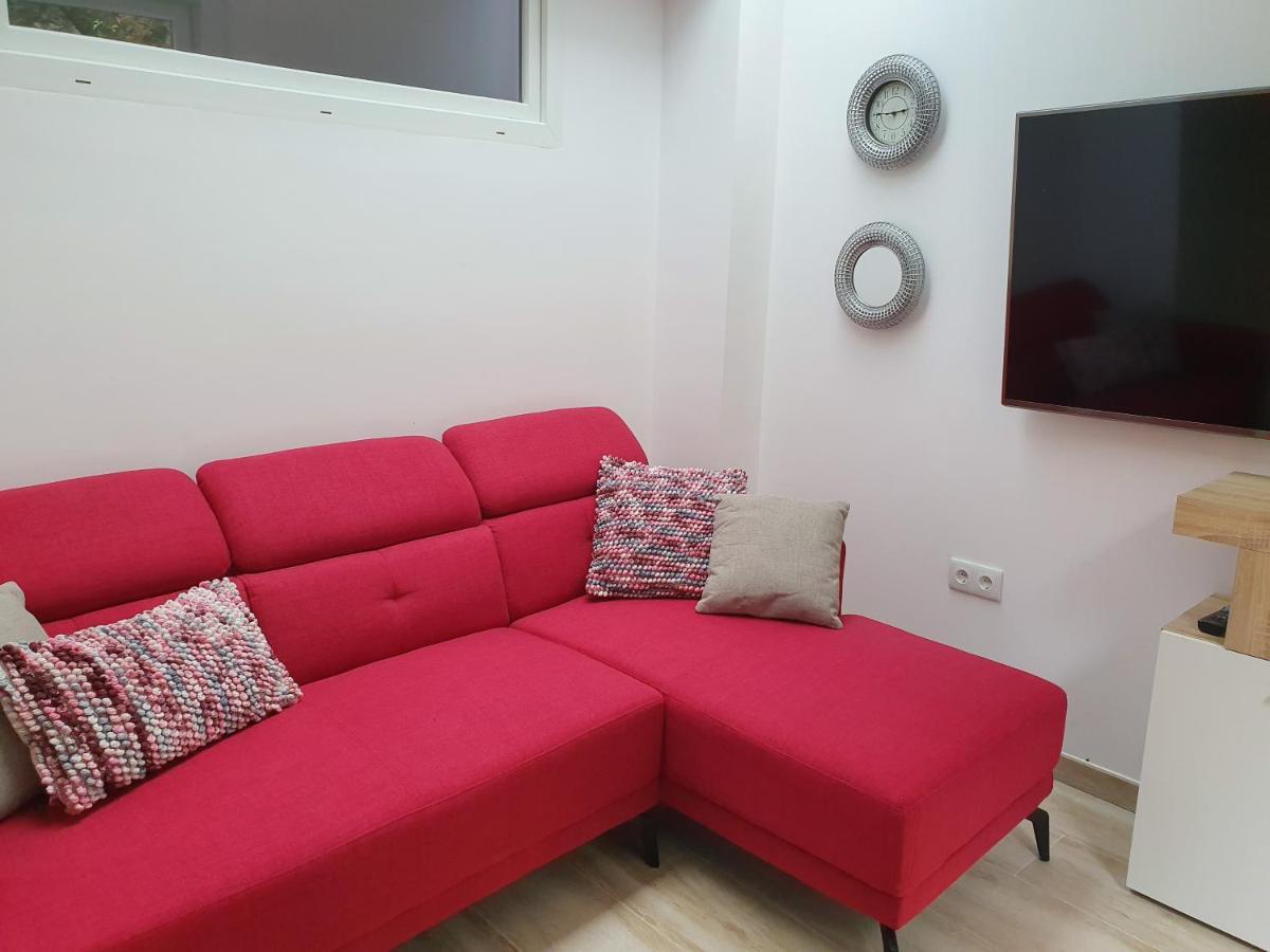 מונפורט דה למוס Acogedor Apartamento En El Centro De Monforte מראה חיצוני תמונה